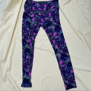 TC LIKE New LuLaRoe Leggings